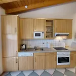Apartment Dina - Garten, Klima, Pool, Parkplatz, Wifi Lazise