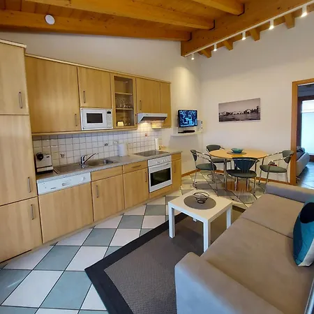 Dina - Garten, Klima, Pool, Parkplatz, Wifi * Lazise